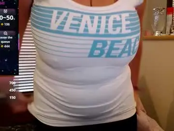 Chaturbate Watch Live Sex Cams of jennadeluxe