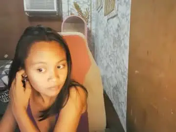 Chaturbate Sex Cam of urasian_cherrymae