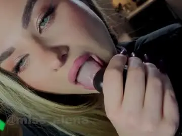 Chaturbate Watch Live Sex Cams of miss_elena