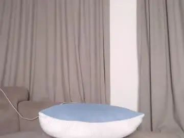 Chaturbate Best live sex cam show of smileyouarehere