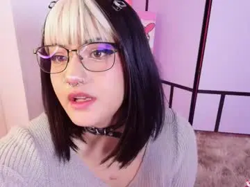 Chaturbate Nude Webcam of black_cryystal