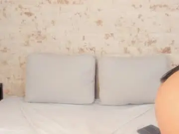 Chaturbate Live Sex Cam of sophiie_lane