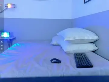 Chaturbate Live Sex Cam of tastydarkchocolatee