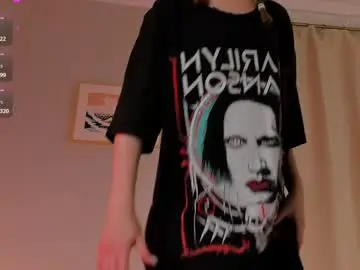 Chaturbate Free Live Porn of darklycurious