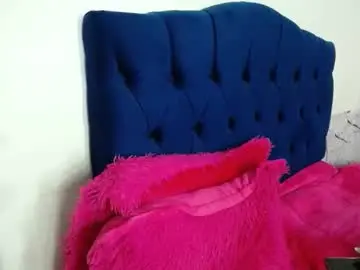 Chaturbate Live Sex Cam of ari_coohachelaa