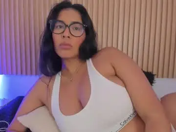 Chaturbate Watch Live Sex Cams of genesisruiz
