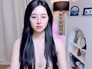 Chaturbate Nude Webcam of miu99999