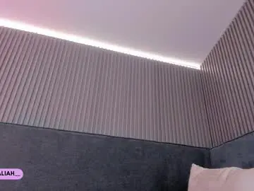 Chaturbate Live Sex Cam of dasha_b