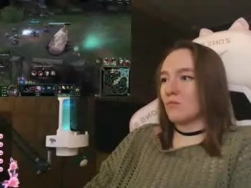 Chaturbate Live Sex of moonlish_siren