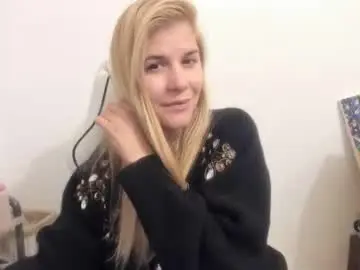 Chaturbate Best live sex cam show of artsyandcraftsy_