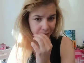 Chaturbate Adult Video Chat of artsyandcraftsy_