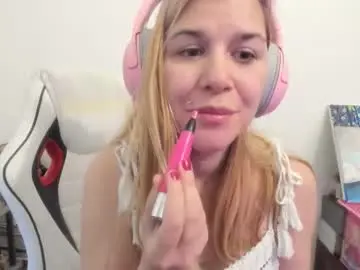 Chaturbate Best live sex cam show of artsyandcraftsy_