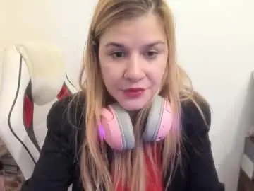 Chaturbate Adult Video Chat of artsyandcraftsy_