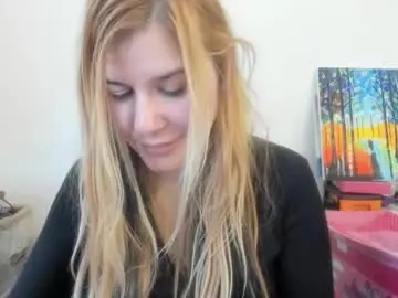 Chaturbate Sex Cam of artsyandcraftsy_