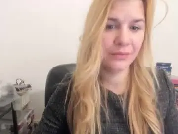 Chaturbate Adult Webcams of artsyandcraftsy_