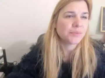 Chaturbate Private Sex Chat of artsyandcraftsy_