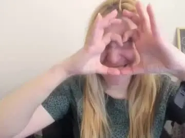 Chaturbate Free Porn Cam of artsyandcraftsy_