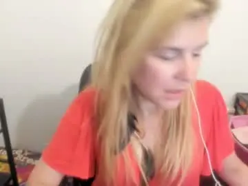 Chaturbate Private Sex Chat of artsyandcraftsy_