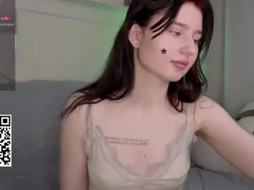 Chaturbate Live Sex Cam of lua__19