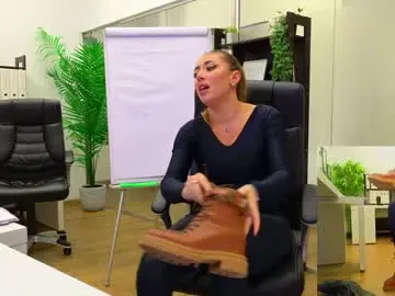 Chaturbate Live Sex Cam of babesgowild