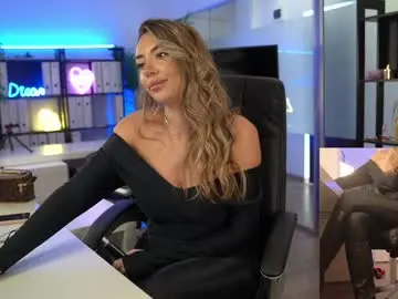 Chaturbate Best live sex cam show of babesgowild