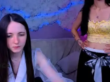 Chaturbate Nude Webcam of caroline_honeyy