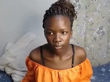 Chaturbate Live Sex Cam of malia_latifa