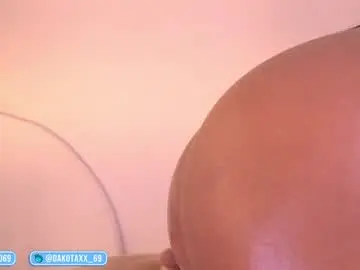 Chaturbate Live Sex of dakota_leex