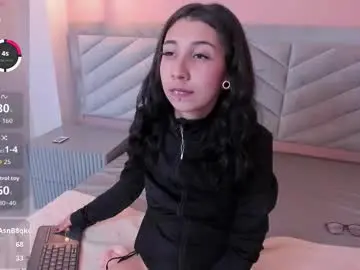 Chaturbate Watch Live Sex Cams of isabella_crofts