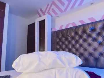 Chaturbate Live Porn of tayrasiny