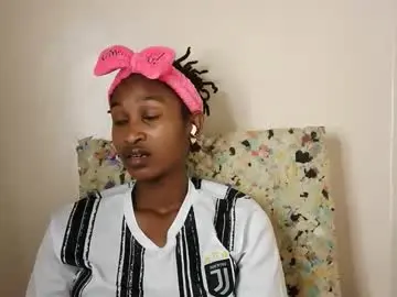 Chaturbate Live Sex Cam of sexy_joyline