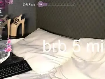 Chaturbate Live Sex Cam of fluffy_cloude