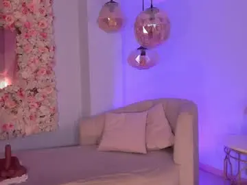 Chaturbate Sex Chat of mialaurence_