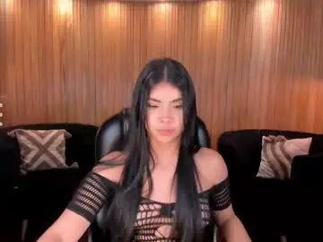 Chaturbate Adult Webcam of mialaurence_