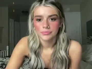 Chaturbate Live Sex of lolamarie_