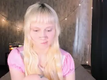 Chaturbate Adult Video Chat of mariamilkis