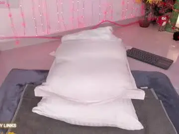 Chaturbate Best Webcam of ohyesly_