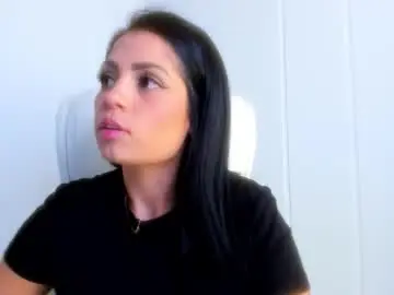 Chaturbate Adult Video Chat of dominique_21x