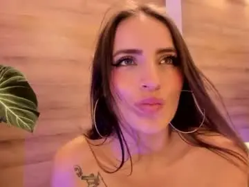 Chaturbate Adult Video Chat of reyasimos