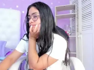 Chaturbate Live Sex Cam of scarlette_15