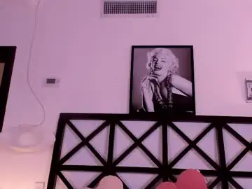Chaturbate Watch Live Sex Cams of erikabee