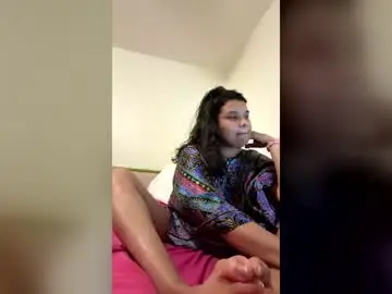 Chaturbate Sex Chat of queenmacchiato8