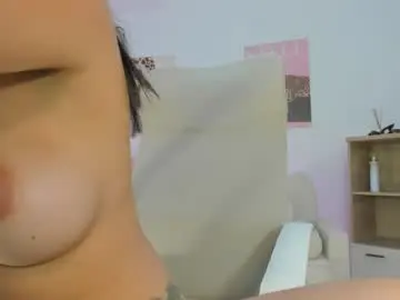 Chaturbate Free Live Porn of sussan_monroe