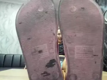 Chaturbate Best live sex cam show of feetbynic