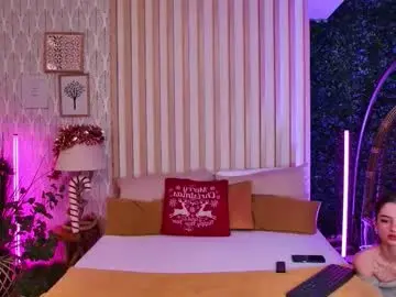 Chaturbate Sex Cam of cassiefoxx_