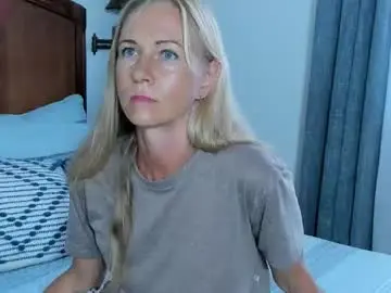 Chaturbate Live Sex of christine_35