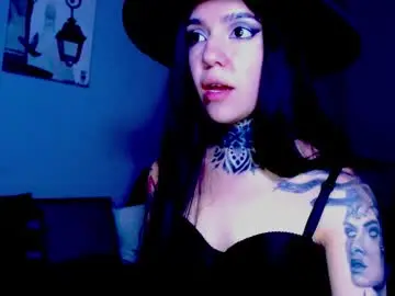 Chaturbate Free Live Porn of lannie_gonzales