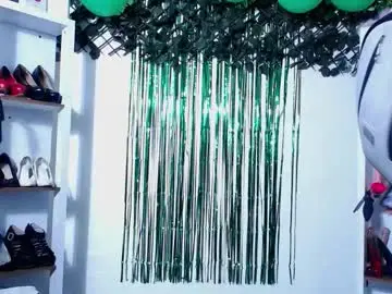 Chaturbate Adult Video Chat of tifanny_nails