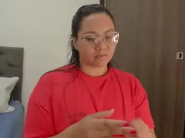 Chaturbate Watch Live Sex Cams of elisa_connors18