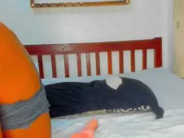 Chaturbate Live Sex Cam of sluttysam_